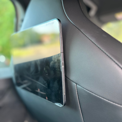 DET Design 'CUPRA' Entertainment Mount